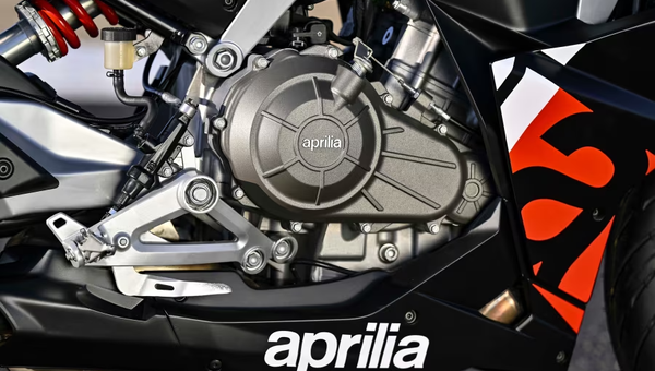 Aprilia-rs-457-_foto2